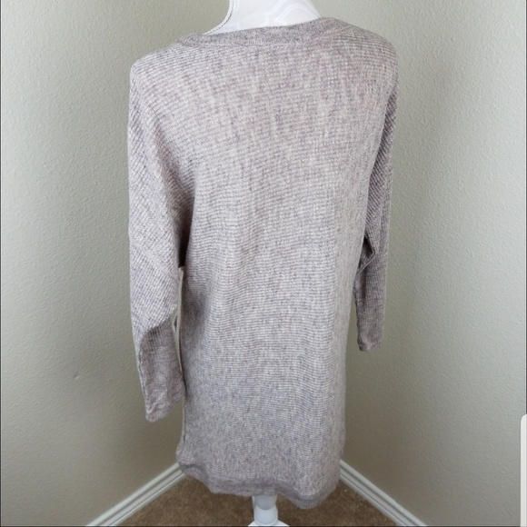 Sweater - Picture 6 of 6